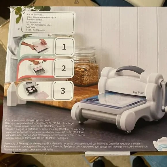 Sizzix Big Shot Machine - Picture 4 of 7